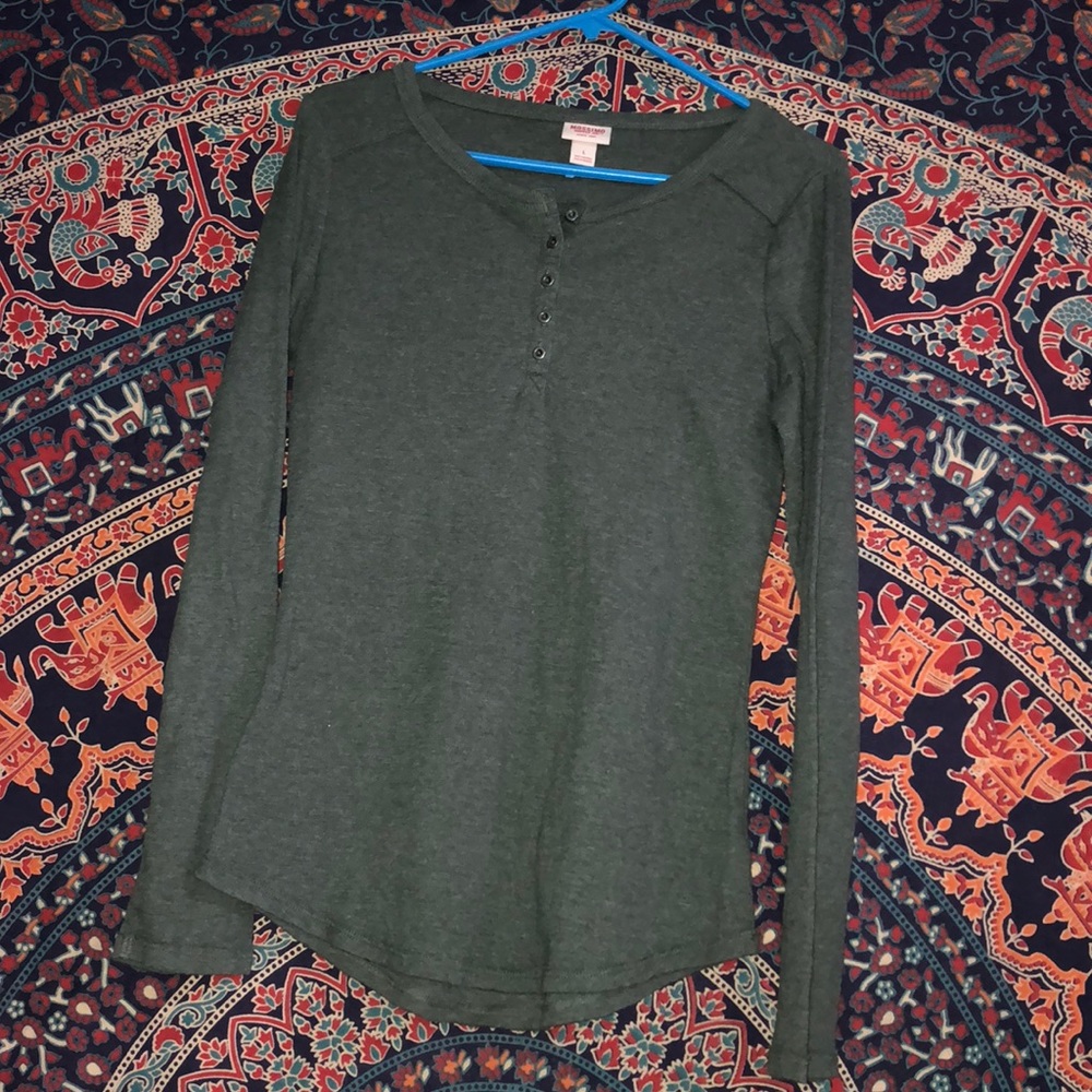 Long sleeve Henley